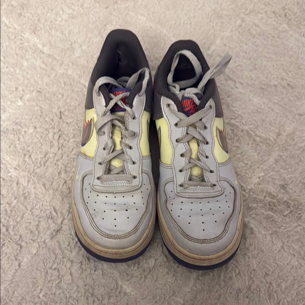 Nike Gray and Yellow Sneakers Athletic Style
